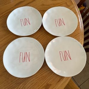 Rae Dunn plates